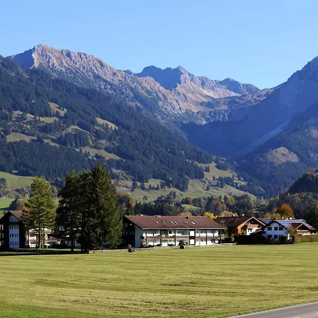 Auszeit - Mit Hallenbad Und Sauna アパート